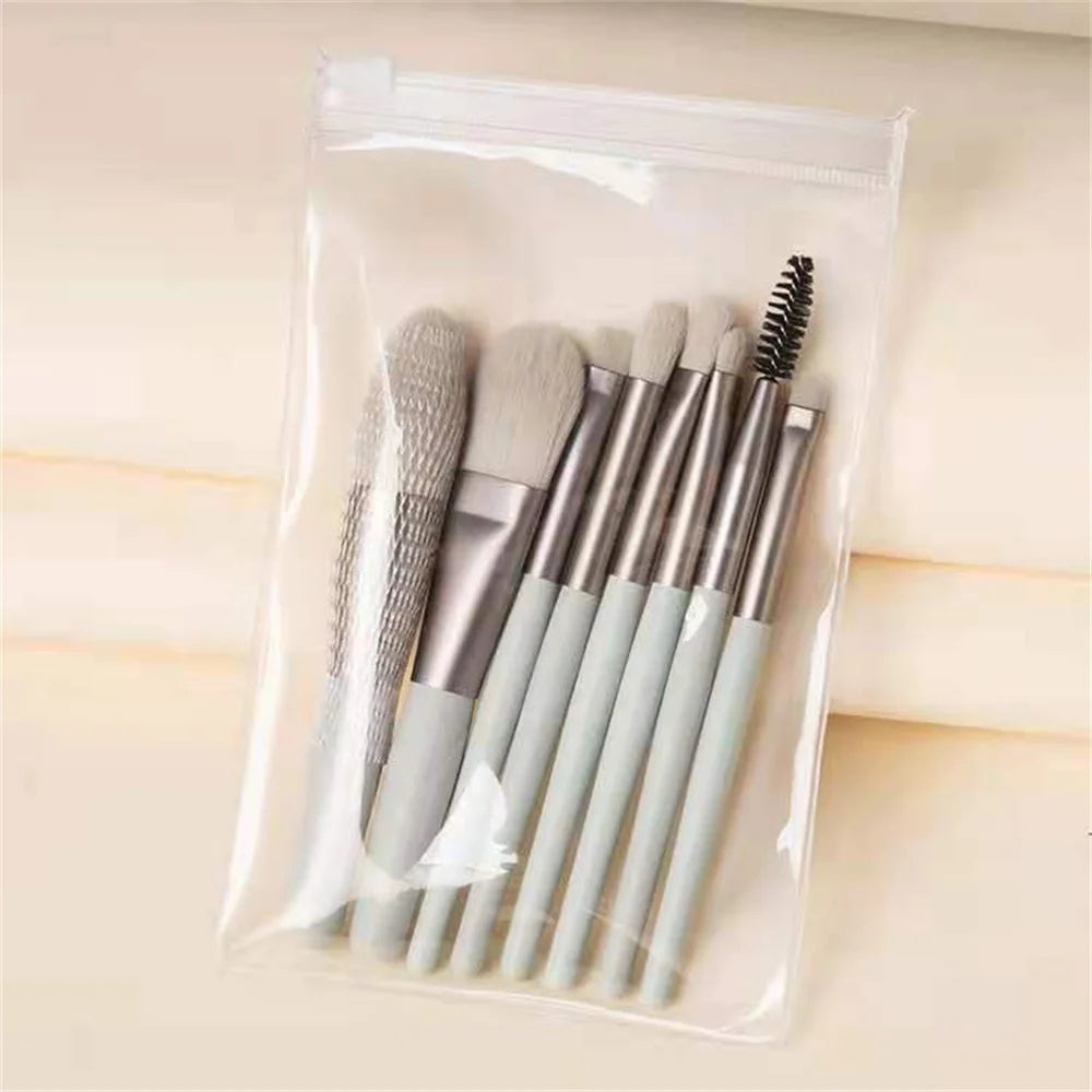 8Pcs Cosmetics Foundation Blush Powder Brush Set