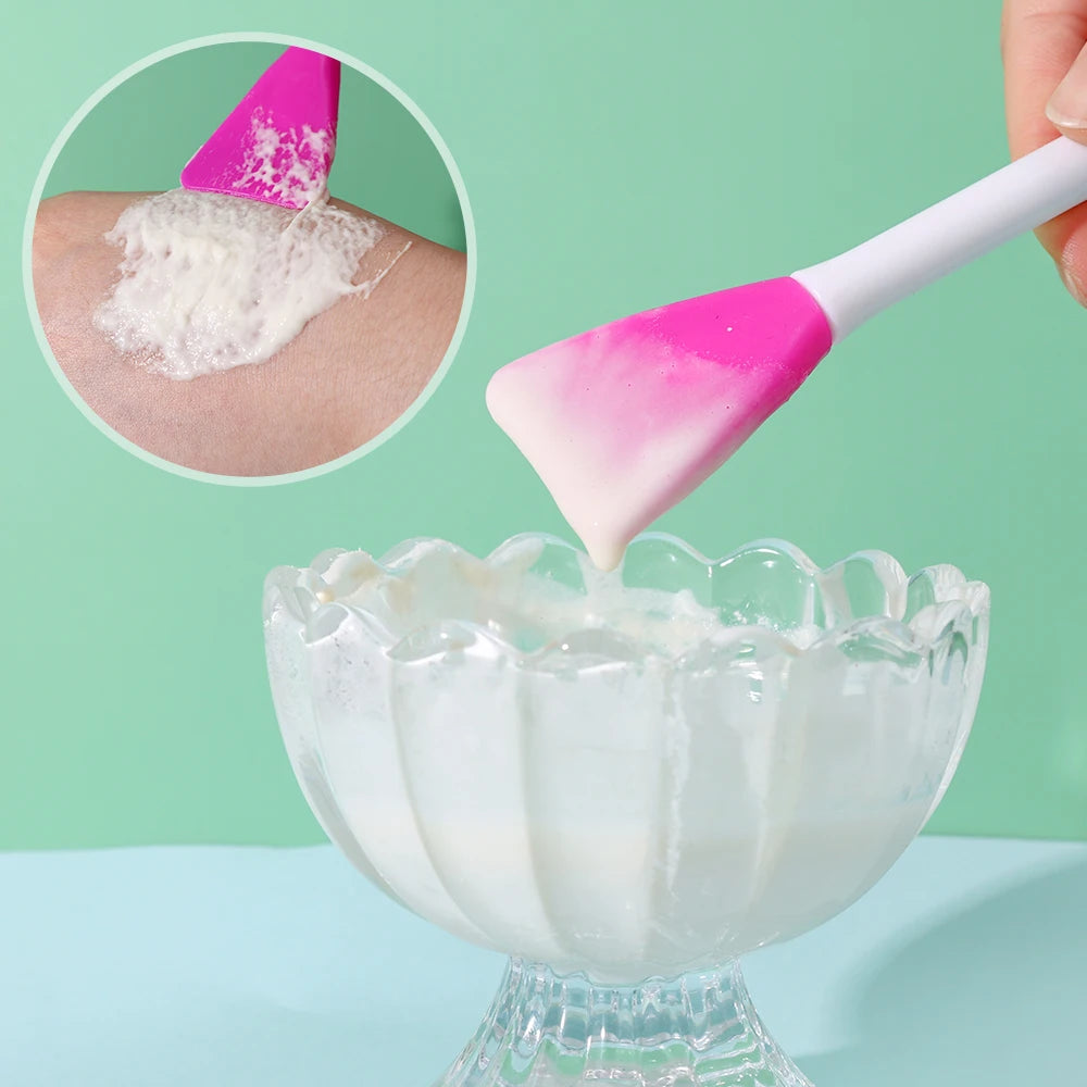 Face Mask Brush Flat Soft Hair Facial Cleansing Brush.