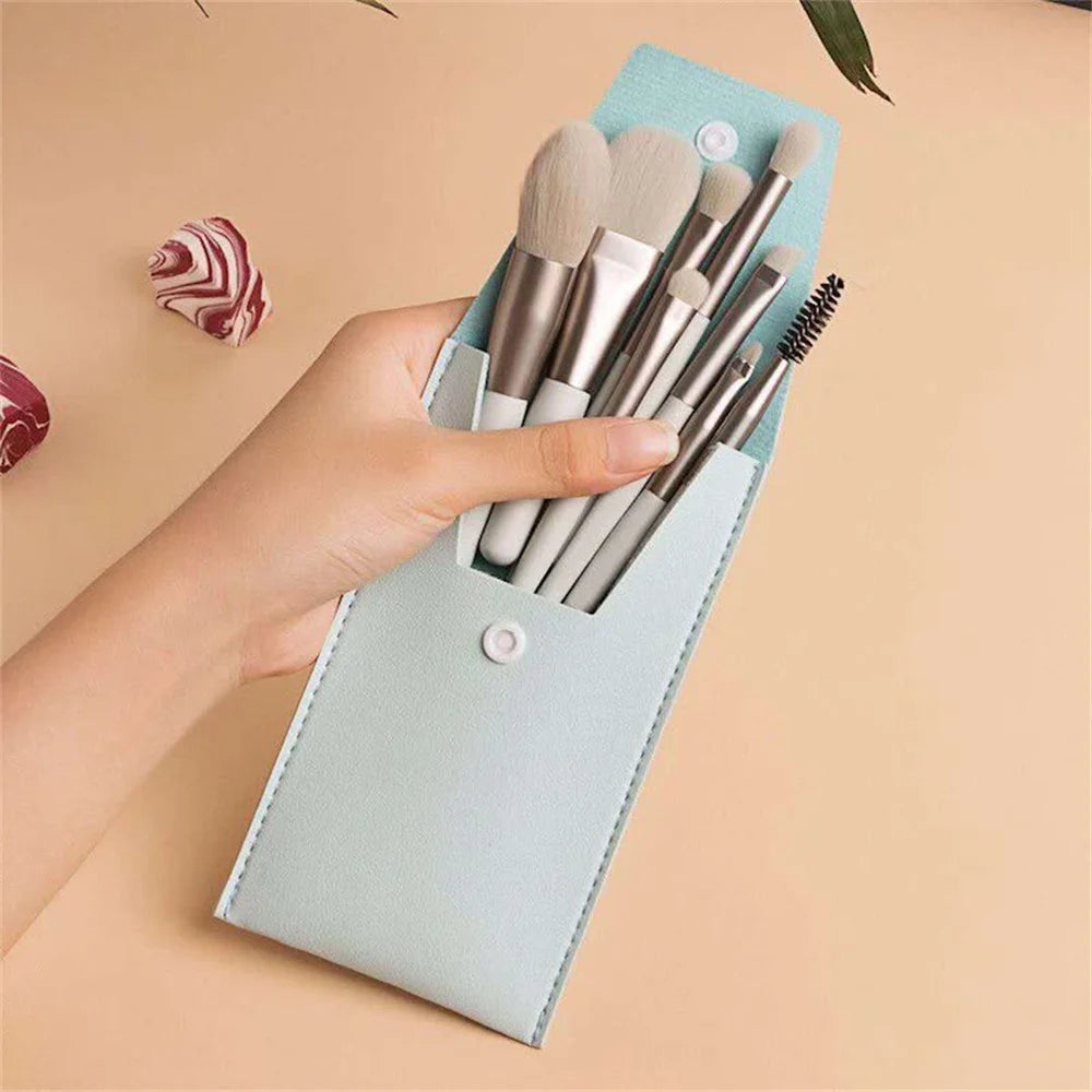 8Pcs Cosmetics Foundation Blush Powder Brush Set